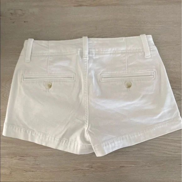 ❌SOLD American Eagle Super Stretch White Shorts - Picture 3 of 5